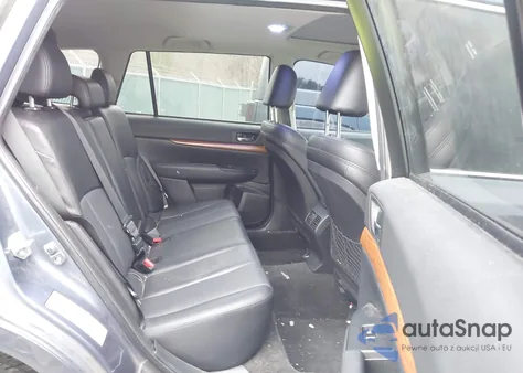 2013 Subaru Outback 2.5I Limited z USA, uszkodzony, nr VIN 4S4BRBKCXD3277465